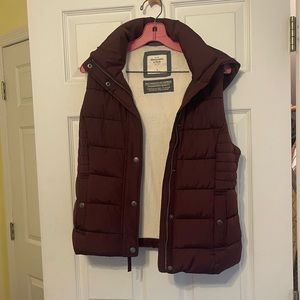 Abercrombie & Fitch Maroon Vest
